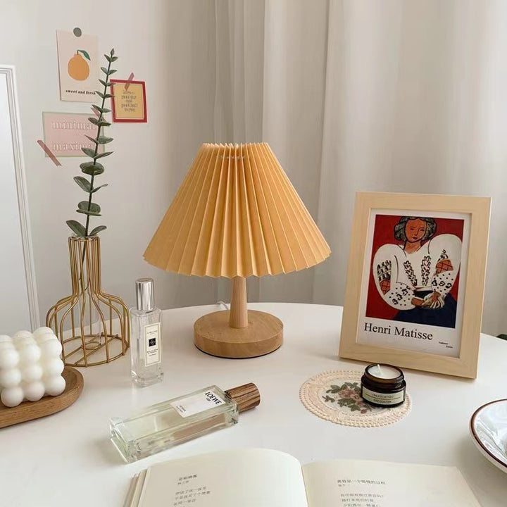 Elowen Table Lamp