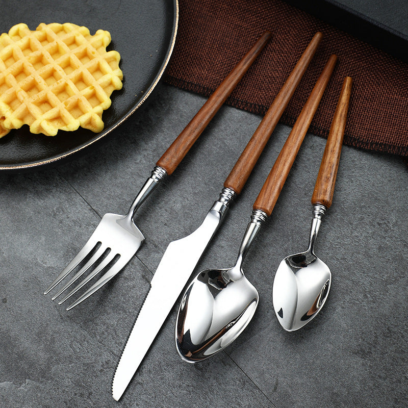 TIMBER - HARDWOOD CUTLERY SET