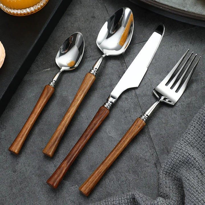 TIMBER - HARDWOOD CUTLERY SET