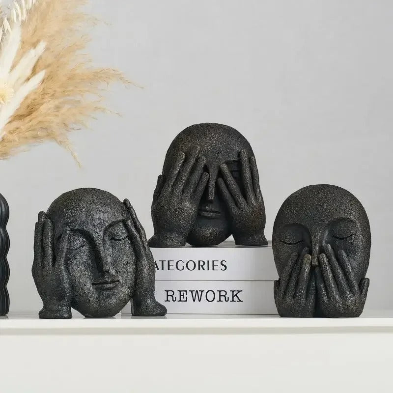 MINDFUL MOMENTS - SCULPTED HEAD DECOR