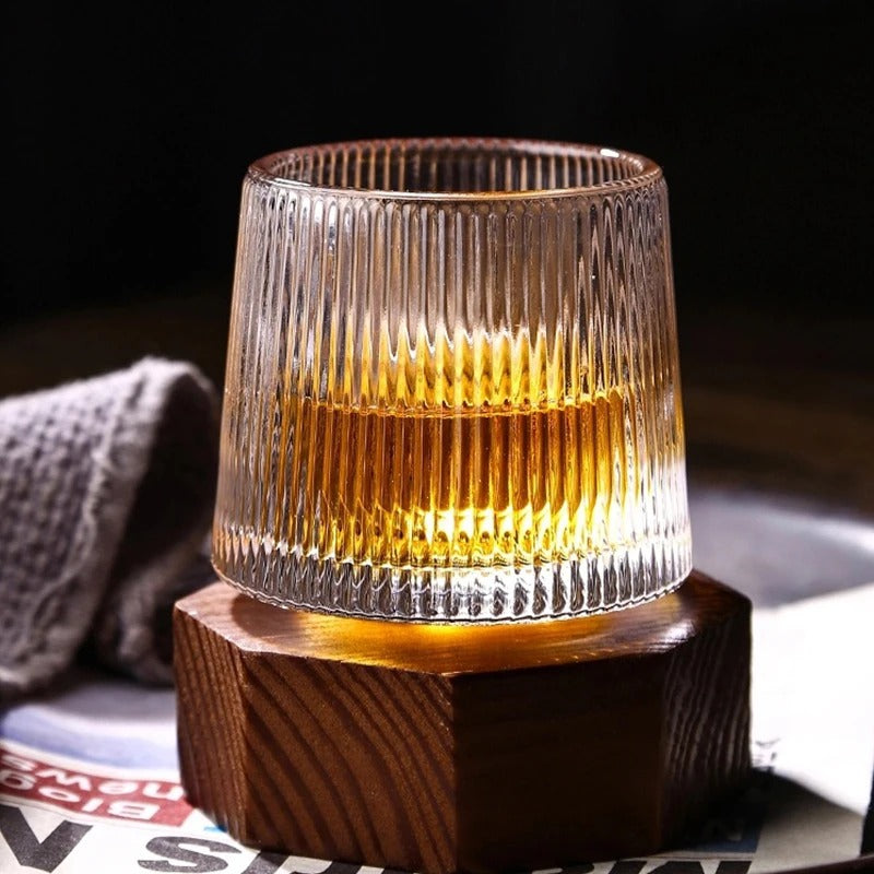 Connoisseur's Patterned Whiskey Glasses