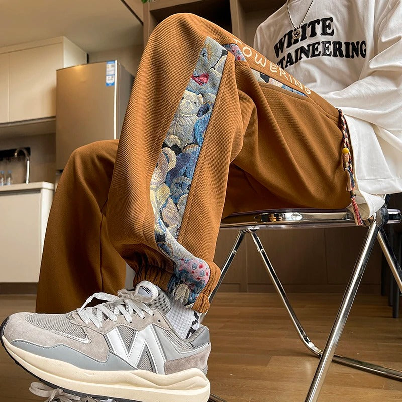 TOWERING - BEAR ARTWORK SWEATPANTS